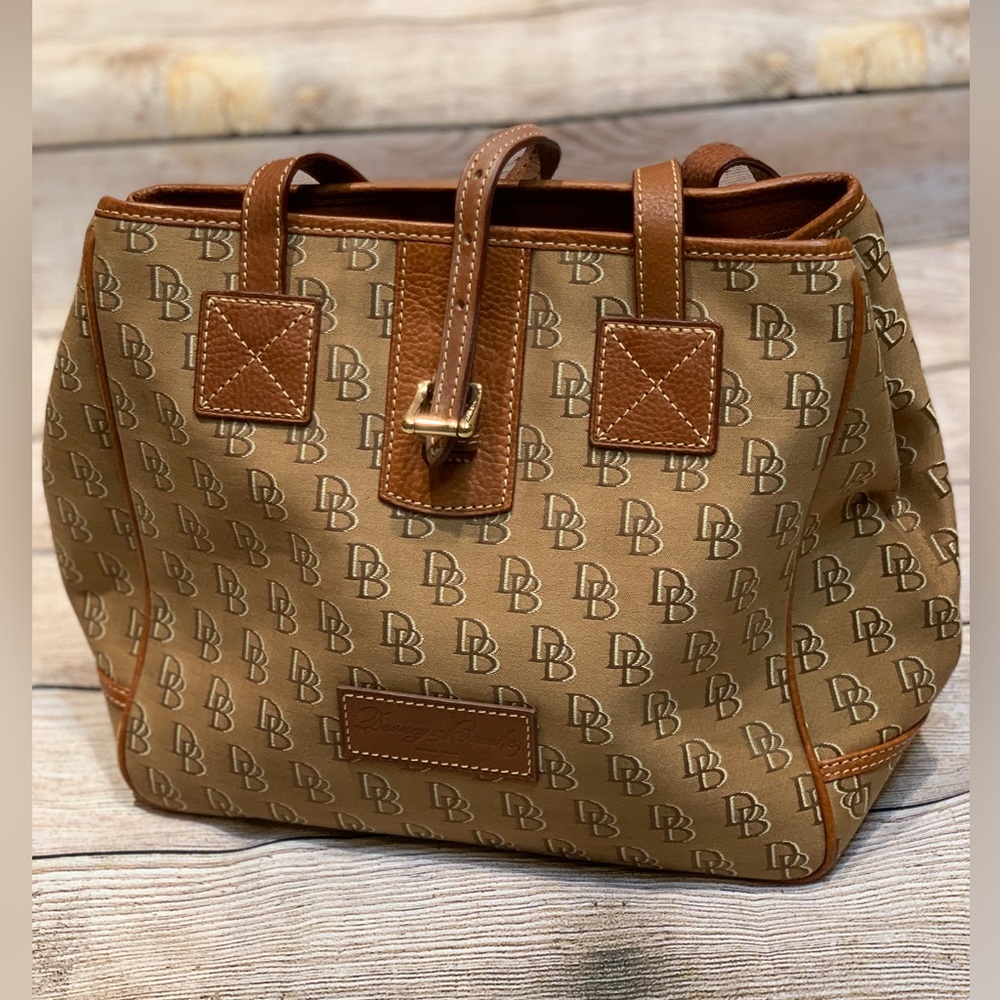 Dooney & Bourke Large Shoulder Bag- Authentic